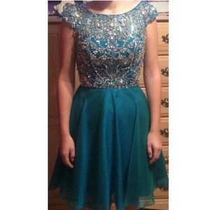 Sherri Hill homecoming dress